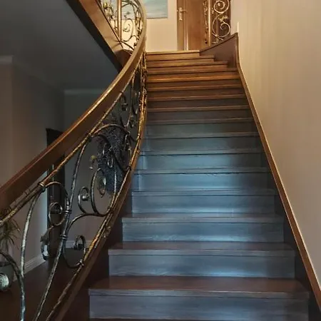 Dom Villa